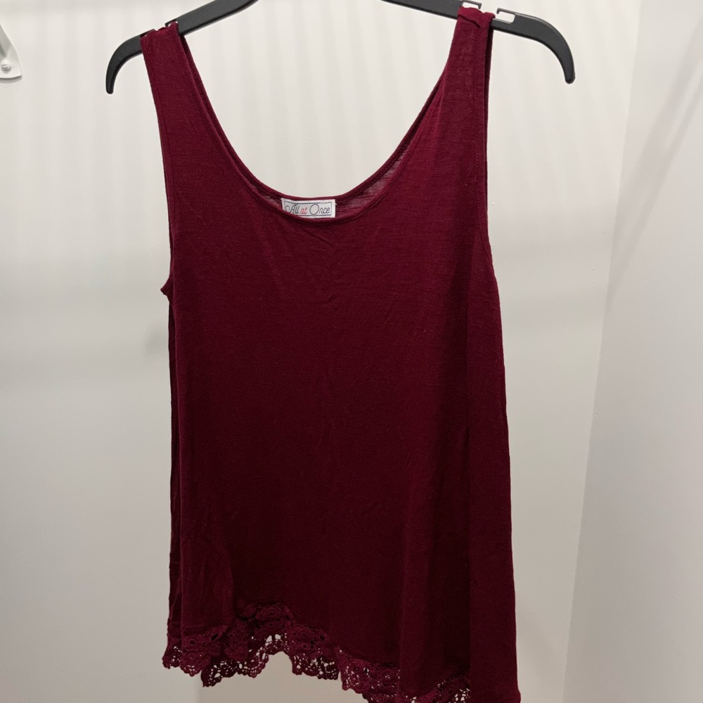 Burgundy Flowy Tank Top❤️